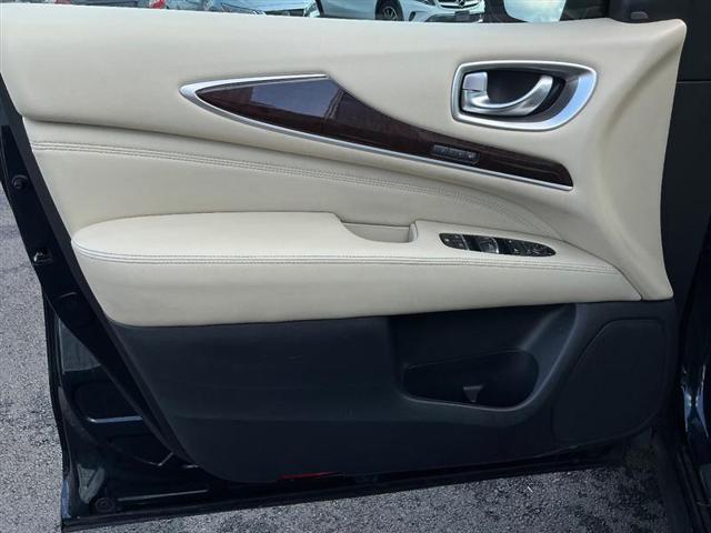 Photo of 2017 Hermosa Blue INFINITI QX60