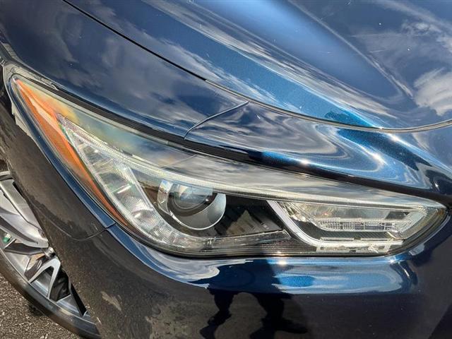 Photo of 2017 Hermosa Blue INFINITI QX60
