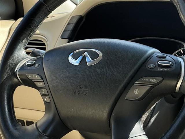 Photo of 2017 Hermosa Blue INFINITI QX60