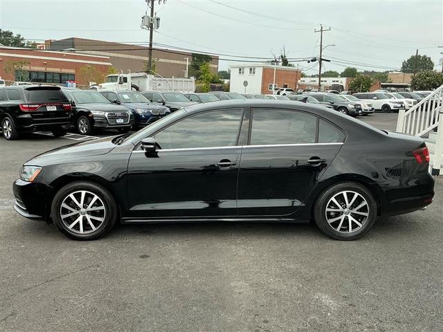 Photo of 2017 Black Volkswagen Jetta