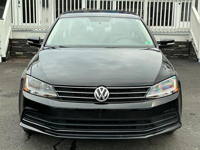 Photo of 2017 Black Volkswagen Jetta