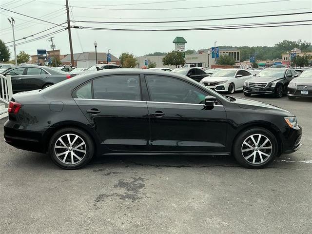 Photo of 2017 Black Volkswagen Jetta