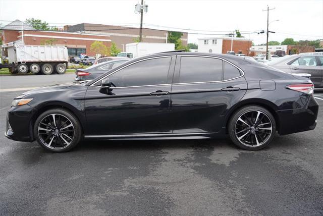 Photo of 2019 Midnight Black Metallic Toyota Camry