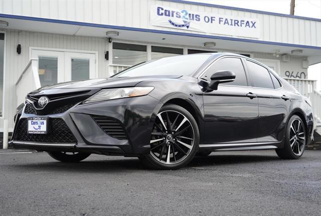 Photo of 2019 Midnight Black Metallic Toyota Camry