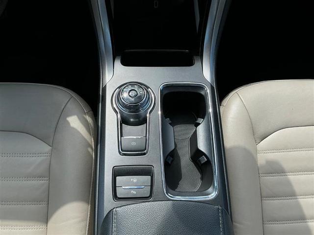 Photo of 2017 Burgundy Velvet Metallic Tinted Clearcoat Ford Fusion