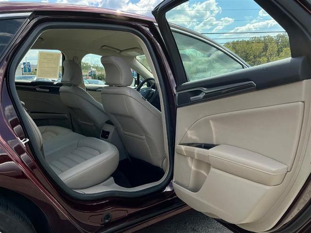 Photo of 2017 Burgundy Velvet Metallic Tinted Clearcoat Ford Fusion
