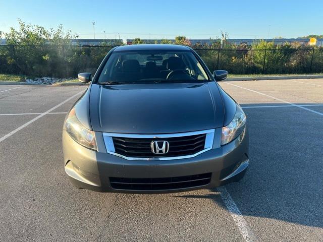 Photo of 2009 Polished Metal Metallic Honda Accord