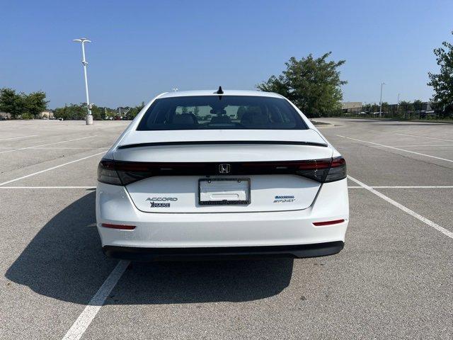 Photo of 2025 Platinum White Pearl Honda Accord Hybrid