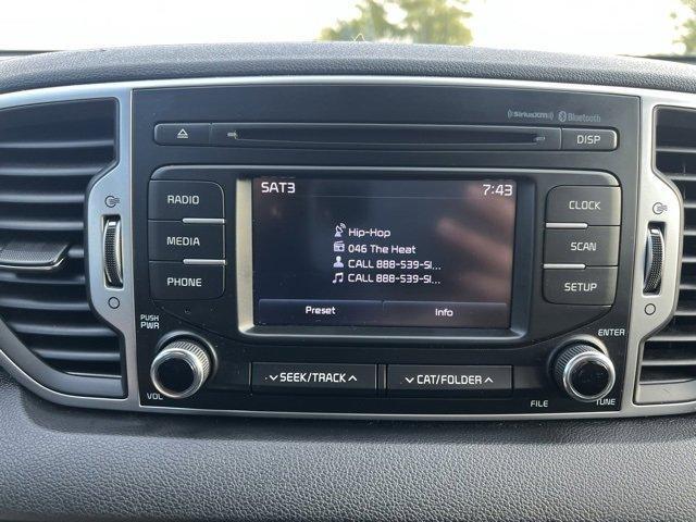 Photo of 2017 Clear White Kia Sportage