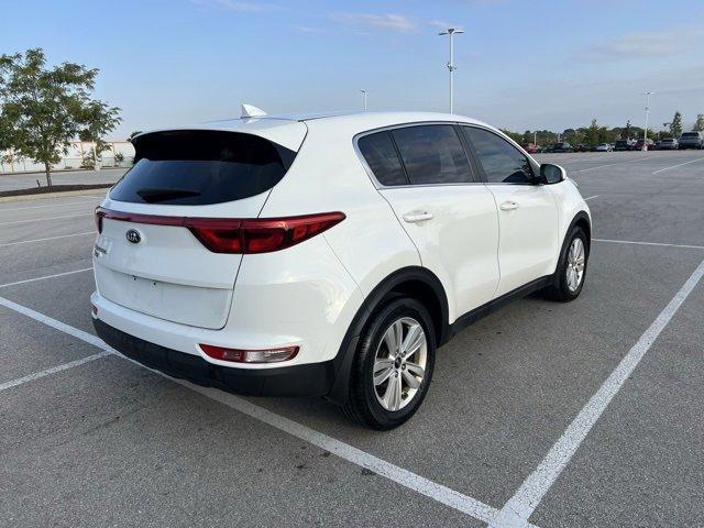 Photo of 2017 Clear White Kia Sportage
