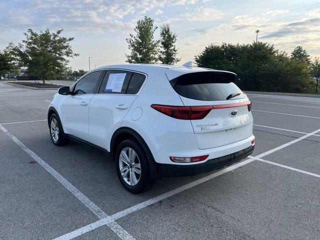Photo of 2017 Clear White Kia Sportage
