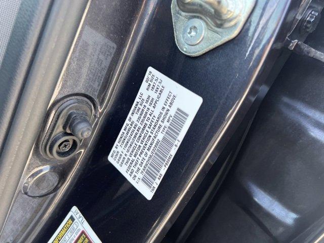 Photo of 2018 Modern Steel Metallic Honda CR-V
