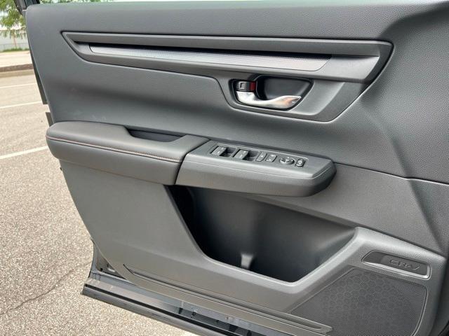 Photo of 2026 Crystal Black Pearl Honda CR-V Hybrid