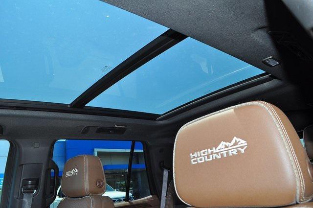 Photo of 2022 Evergreen Gray Metallic Chevrolet Tahoe