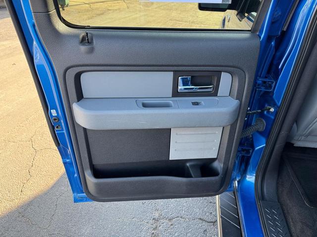 Photo of 2014 Blue Ford F-150