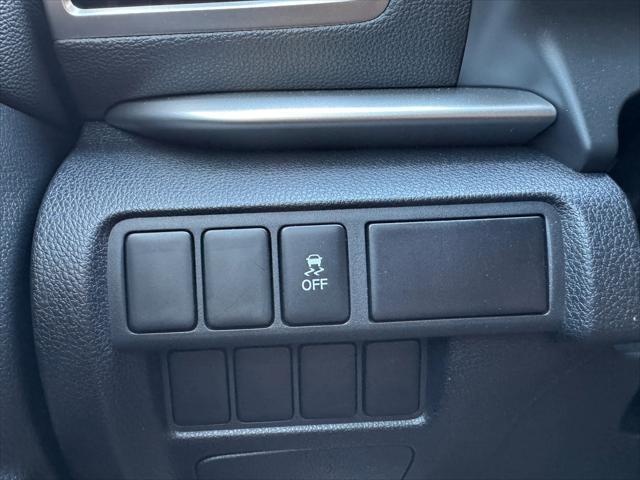 Photo of 2019 Tan Mitsubishi Eclipse Cross