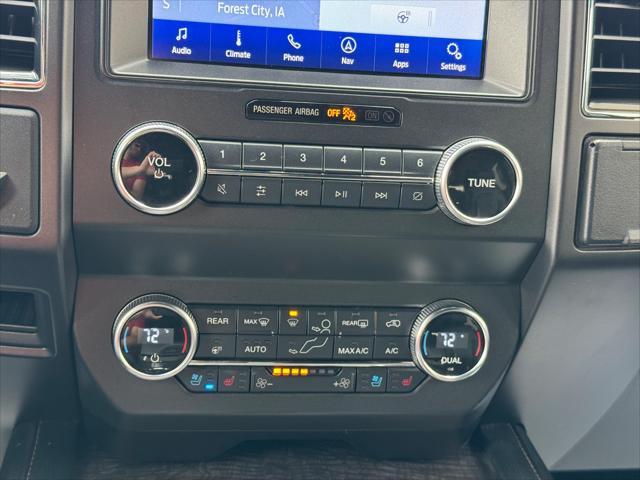Photo of 2020 Iconic Silver Metallic Ford Expedition Max