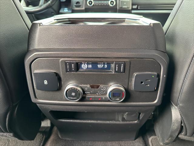 Photo of 2020 Iconic Silver Metallic Ford Expedition Max