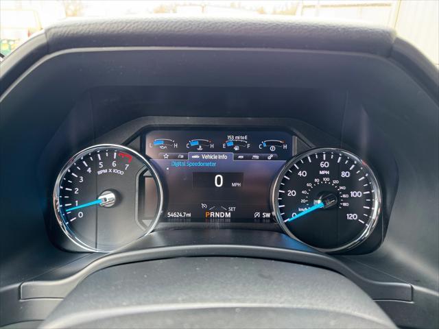 Photo of 2020 Iconic Silver Metallic Ford Expedition Max