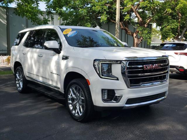 Photo of 2023 Summit White GMC Yukon