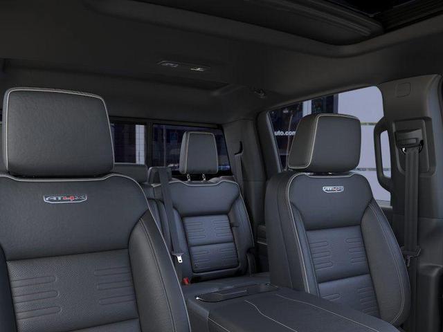 Photo of 2025 Summit White GMC Sierra 1500