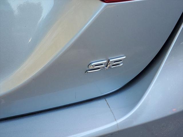 Photo of 2022 Celestial Silver Metallic Toyota Camry