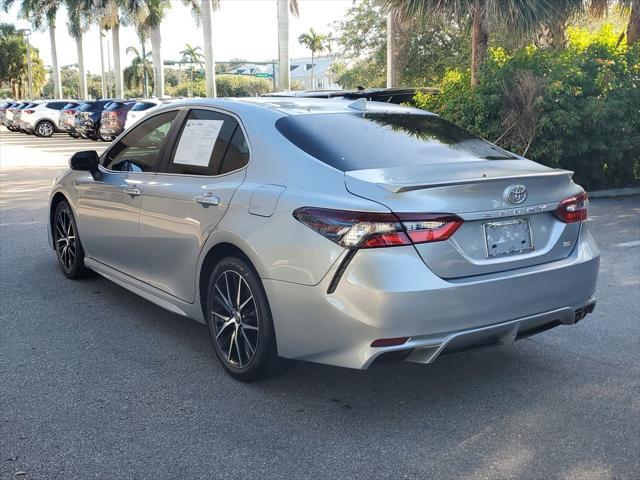 Photo of 2022 Celestial Silver Metallic Toyota Camry