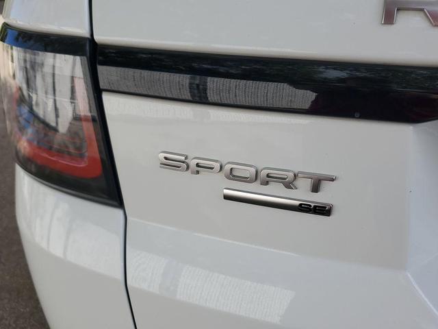 Photo of 2019 Fuji White Land Rover Range Rover Sport