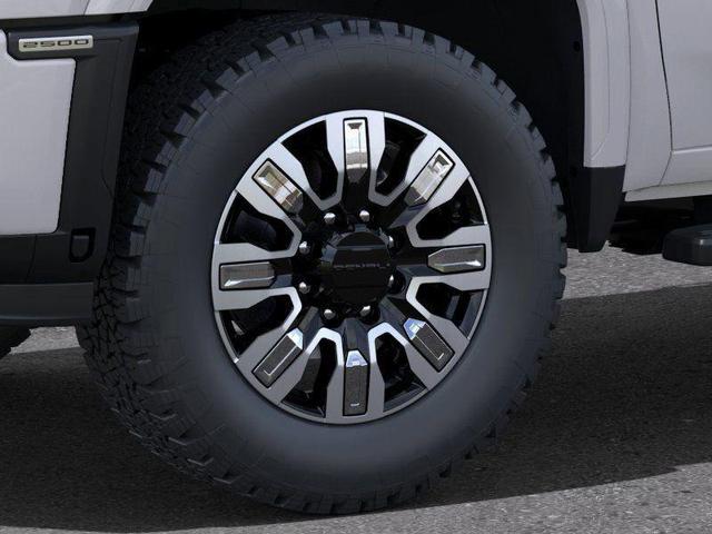 Photo of 2025 White Frost Tricoat GMC Sierra 2500