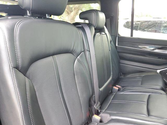 Photo of 2022 Baltic Gray Metallic Clearcoat Jeep Wagoneer