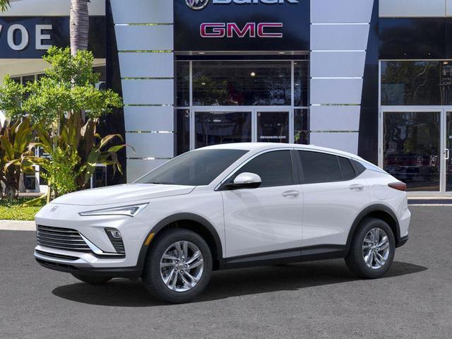 Photo of 2025 Summit White Buick Envista