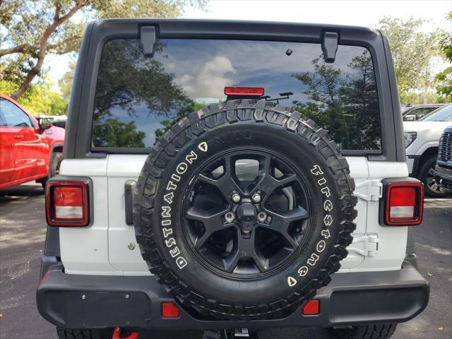 Photo of 2020 Bright White Clearcoat Jeep Wrangler Unlimited