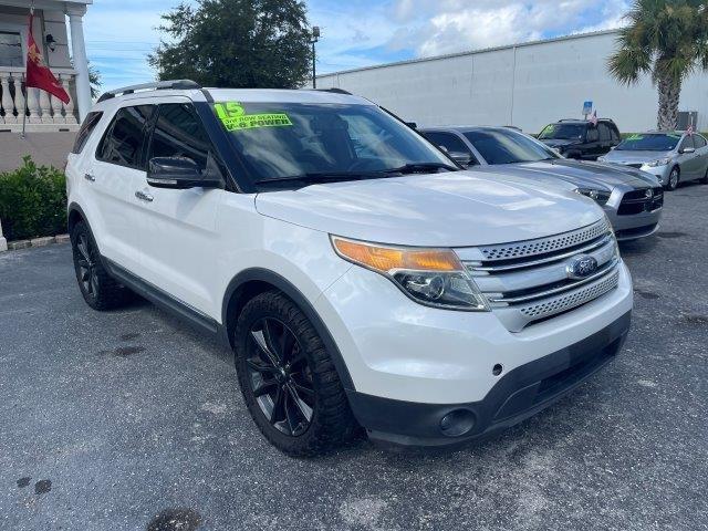 2015 Ford Explorer