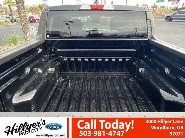 Photo of 2025 Shadow Black Ford Maverick