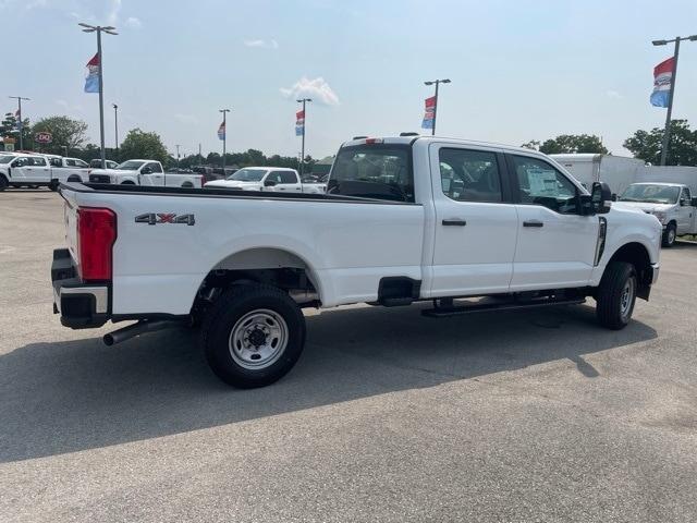 Photo of 2025 Oxford White Ford F-250