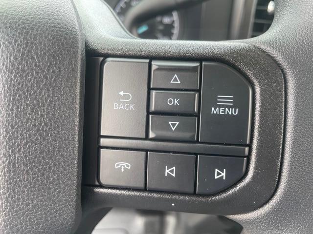 Photo of 2025 Oxford White Ford F-250