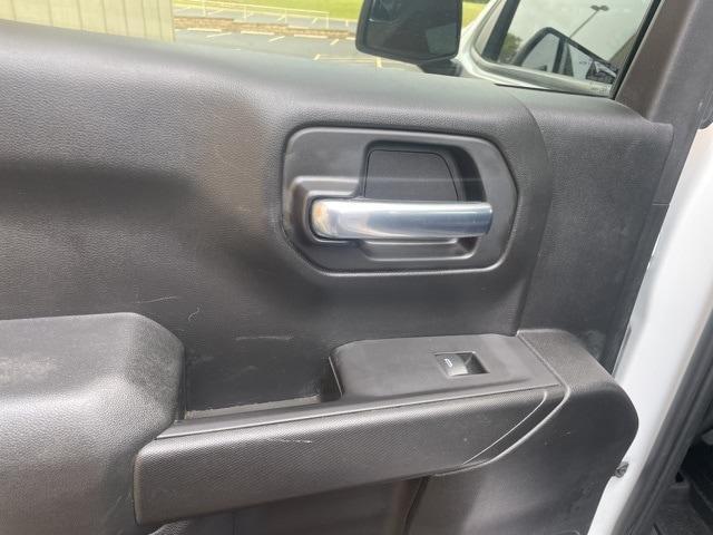 Photo of 2019 Summit White Chevrolet Silverado 1500