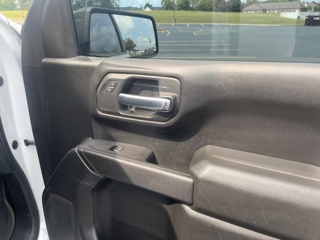 Photo of 2019 Summit White Chevrolet Silverado 1500