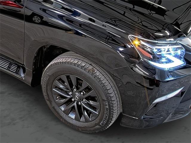 Photo of 2023 Onyx Black Lexus GX 460