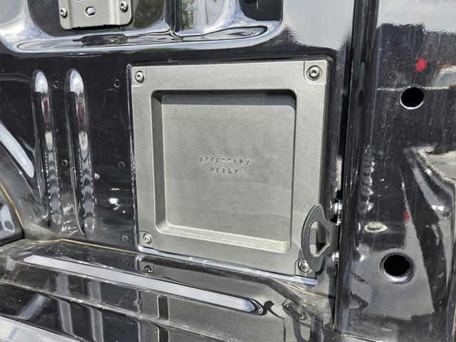 Photo of 2025 AGATE BLACK METALLIC Ford F-150 Lightning
