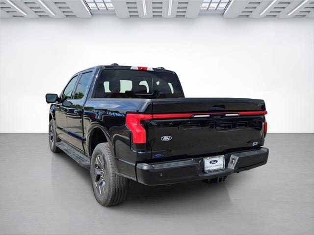 Photo of 2025 AGATE BLACK METALLIC Ford F-150 Lightning