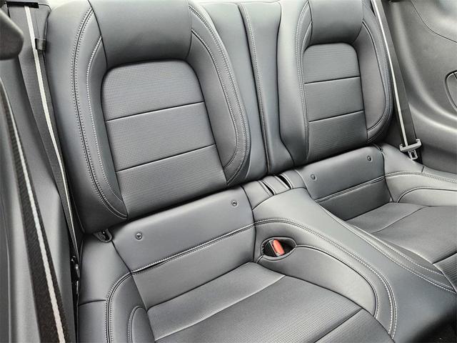Photo of 2025 OXFORD WHITE Ford Mustang