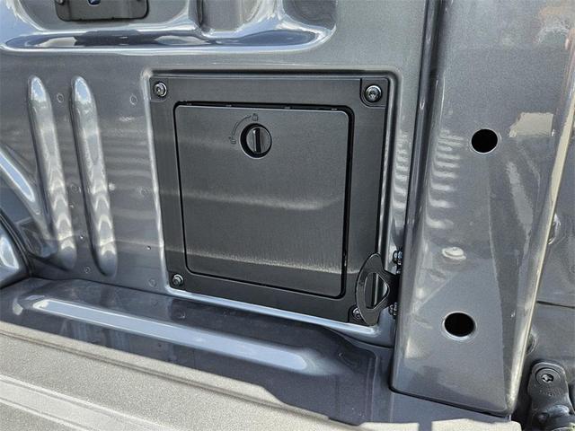 Photo of 2025 CARBONIZED GRAY METALLIC Ford F-150