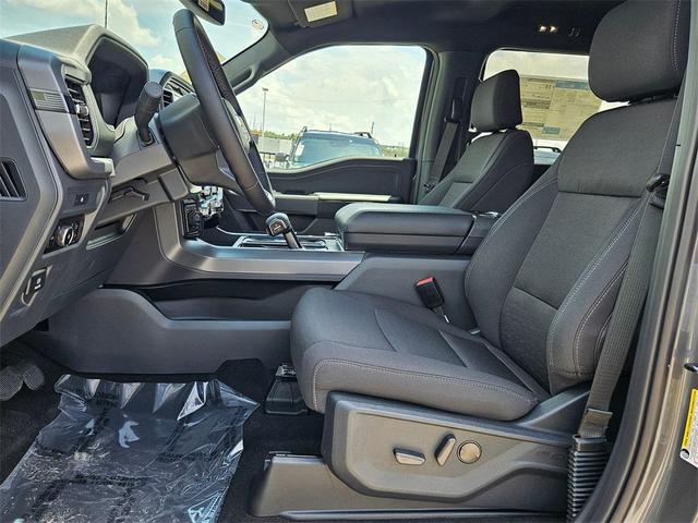 Photo of 2025 CARBONIZED GRAY METALLIC Ford F-150