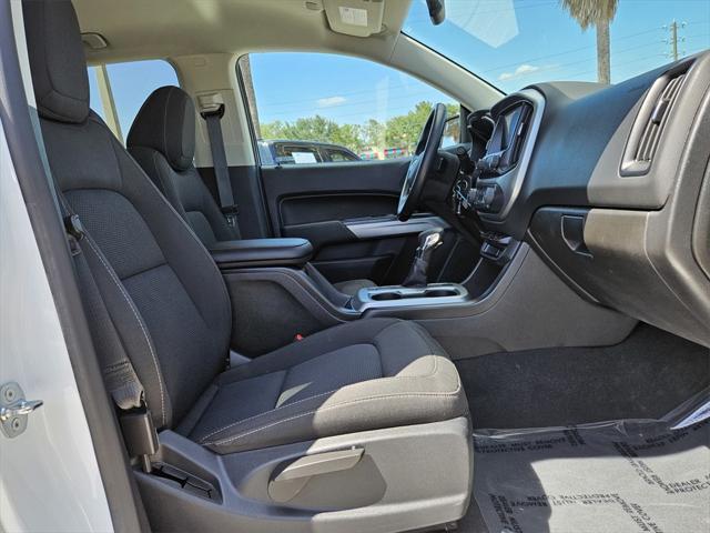 Photo of 2022 Summit White Chevrolet Colorado