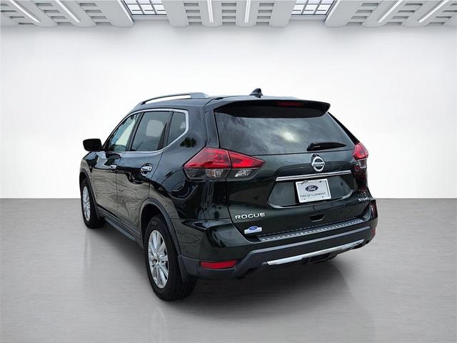 Photo of 2018 Midnight Pine Nissan Rogue