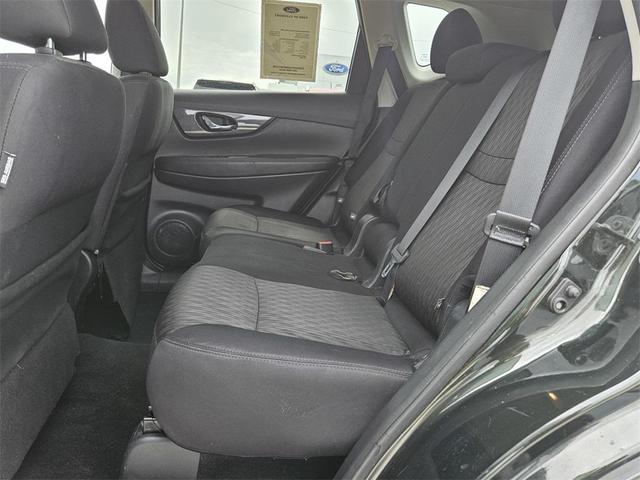 Photo of 2018 Midnight Pine Nissan Rogue