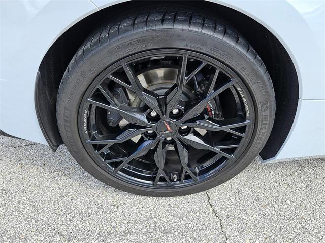 Photo of 2023 Ceramic Matrix Gray Metallic Chevrolet Corvette
