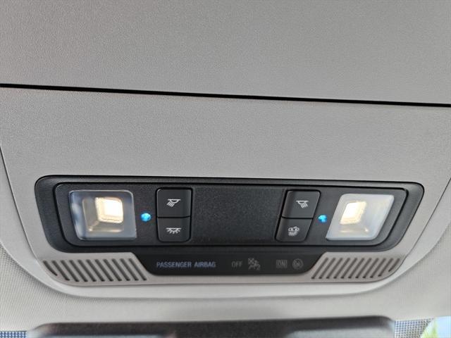 Photo of 2025 OXFORD WHITE Ford F-150 Lightning