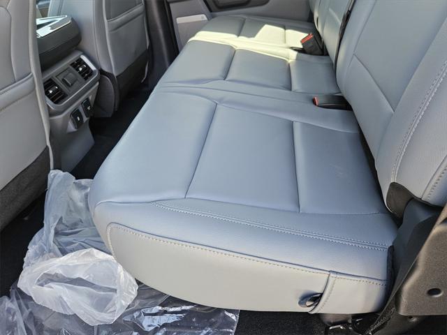 Photo of 2025 OXFORD WHITE Ford F-150 Lightning
